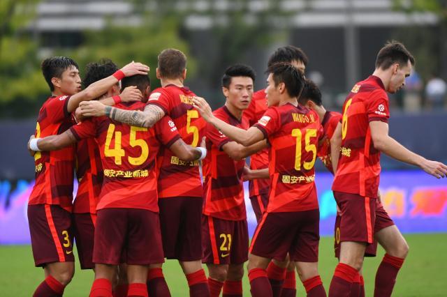 APP下载-【中超总结之河北】冬天里光脚撒野 明天能否见太阳